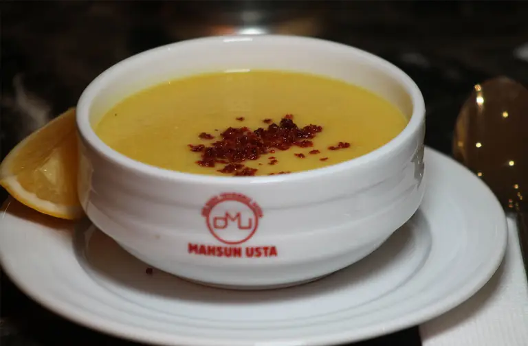 Mercimek çorbası
